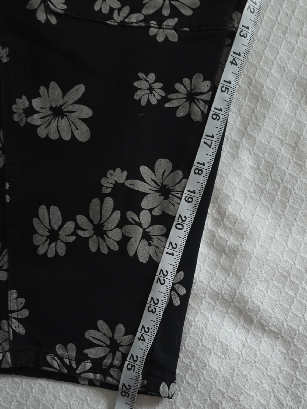 Floral Wide-Leg Denim Pants - Black with Light Blue Print - Picture 5 of 13